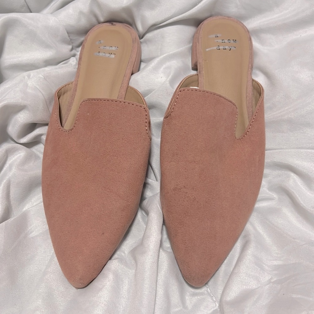A new day rose blush slide on shoes size 7.5